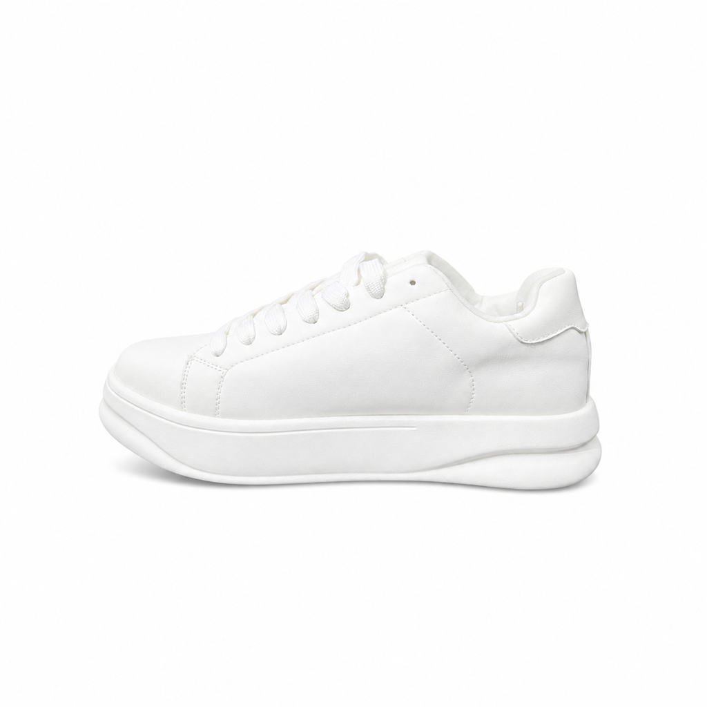ZARA chunky sneakers in white featuring a distinct line-art graphic