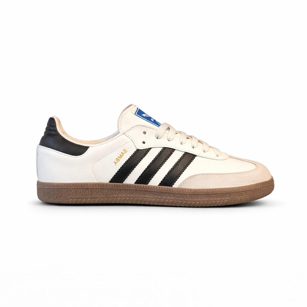 Adidas Samba OG 'Cloud White / Core Black / Gum' sneaker.